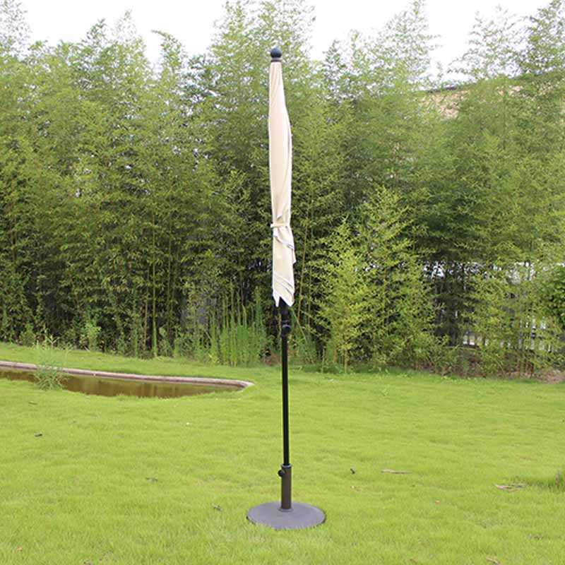 Stalowy parasol z prostokątem z przechylaniem GP1902-2