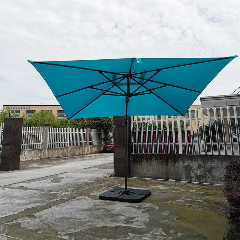 Jakie materiały są odpowiednie do tworzenia trwałych i odpornych na warunki atmosferyczne parasole patio?